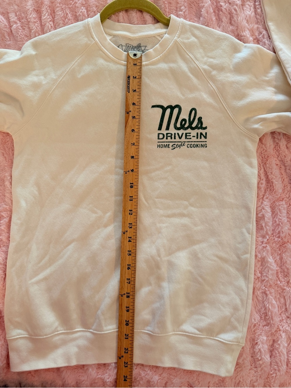 MEL’S DRIVE-IN DINER Oversized Graphic Sweatshirt - Picture 8 of 10